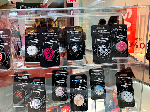 Shopping Mall «Pembroke Lakes Mall», reviews and photos, 11401 Pines Blvd, Pembroke Pines, FL 33026, USA