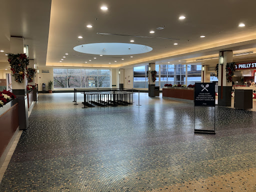 Shopping Mall «Salem Center», reviews and photos, 401 Center St NE, Salem, OR 97301, USA