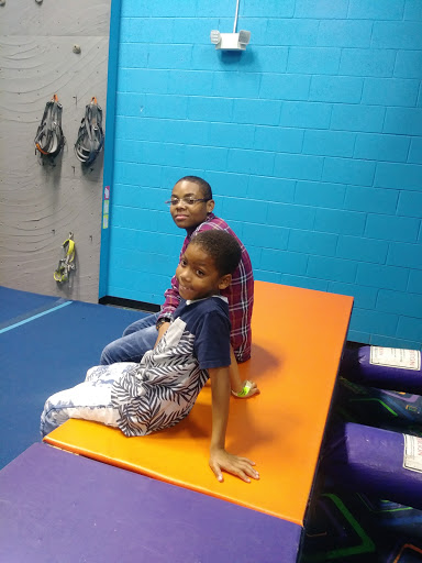 Amusement Center «Bounce Milwaukee», reviews and photos, 2801 S 5th Ct, Milwaukee, WI 53207, USA