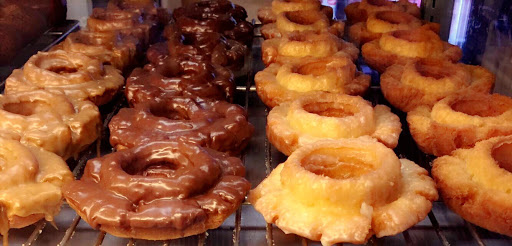 Donut Shop «Countryside Donut House», reviews and photos, 21919 66th Ave W I, Mountlake Terrace, WA 98043, USA