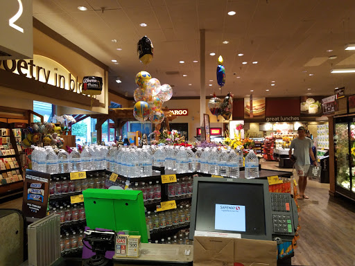 Grocery Store «Safeway», reviews and photos, 1451 W Covell Blvd, Davis, CA 95616, USA