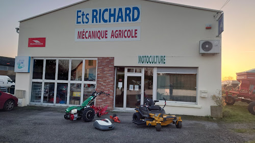 Richard Ets à Sainte-Maure-de-Touraine