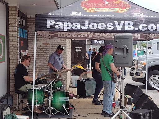 Glass Shop «Papa Joe’s Smoke Shop», reviews and photos, 6602 E Virginia Beach Blvd, Norfolk, VA 23502, USA