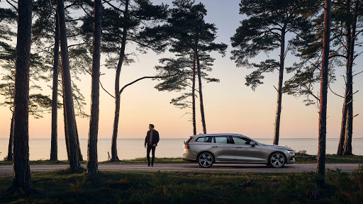 Car Dealer «Niello Volvo of Sacramento», reviews and photos, 4609 Madison Ave, Sacramento, CA 95841, USA