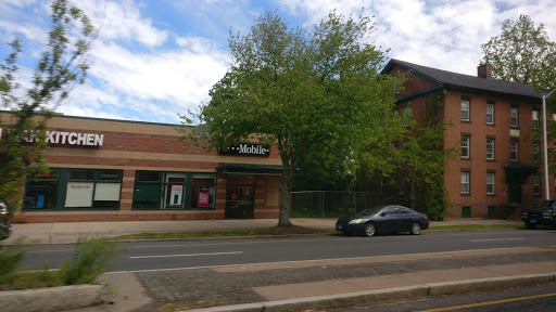 Cell Phone Store «T-Mobile», reviews and photos, 1888 Main St #4, Hartford, CT 06120, USA
