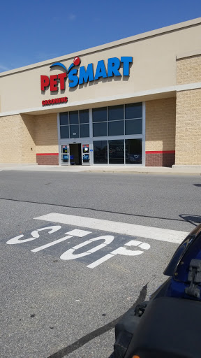 Pet Supply Store «PetSmart», reviews and photos, 971 Norland Ave, Chambersburg, PA 17201, USA