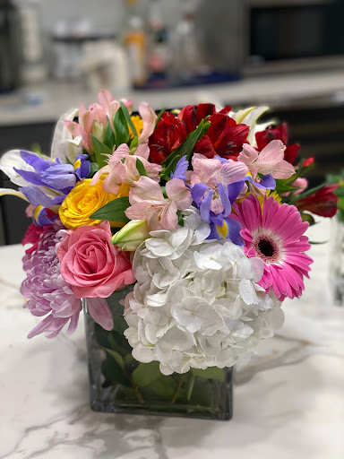 Florist «Tanglewood Flowers & Garden», reviews and photos, 5518 Dolores St, Houston, TX 77056, USA