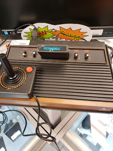 Second Hand Store «STUFF», reviews and photos, 9770 SE 82nd Ave, Happy Valley, OR 97086, USA