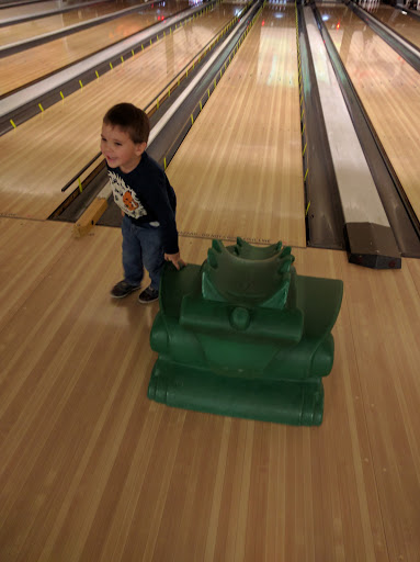 Bowling Alley «Miracle Bowl», reviews and photos, 1585 State St, Orem, UT 84097, USA