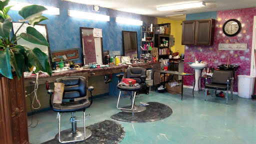 Barber Shop «Cut Mania Barber Shop and More», reviews and photos, 18308 Commission Rd, Long Beach, MS 39560, USA