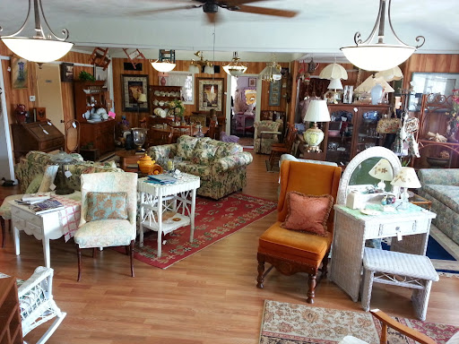 Furniture Store «Heartland Treasures», reviews and photos, 5153 US Hwy 27 S, Sebring, FL 33870, USA