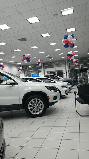 Volkswagen Dealer «Douglas Volkswagen», reviews and photos, 491 Morris Ave, Summit, NJ 07901, USA