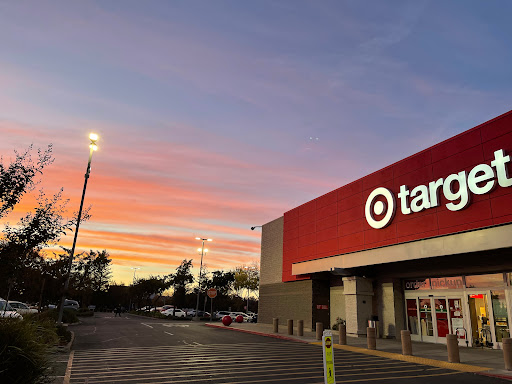 Target, 3280 R St, Merced, CA 95348, USA, 