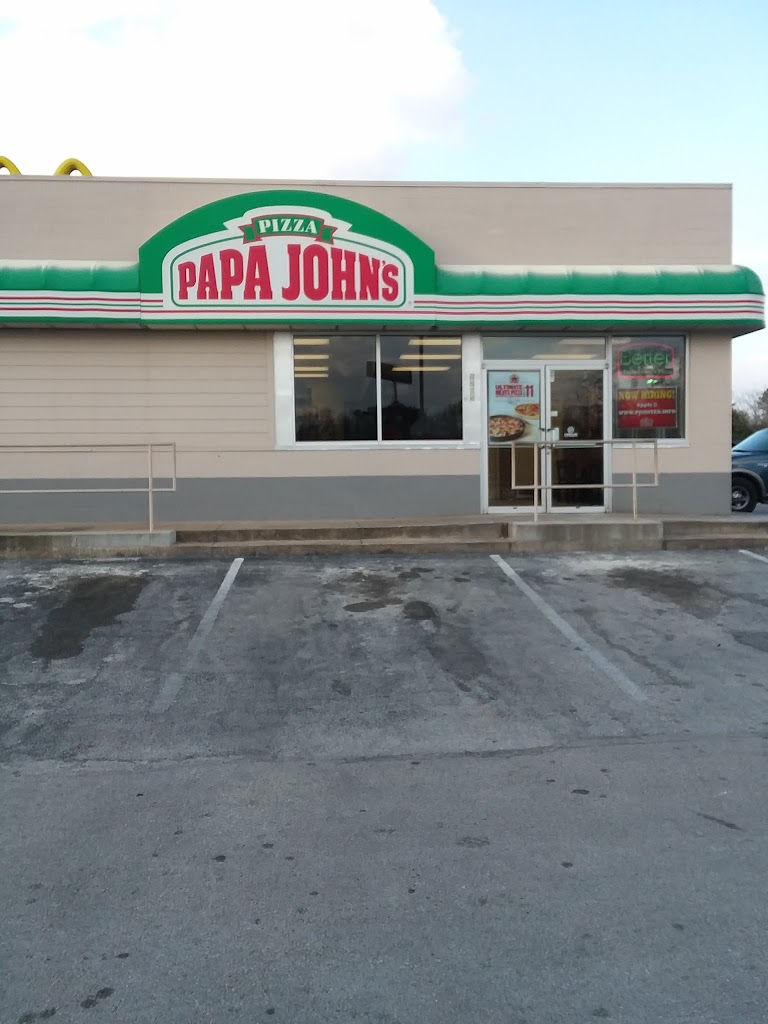 Papa Johns Pizza 75901