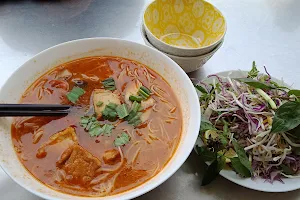 Tinh Lac Vietnamese Vegetarian Restaurant image