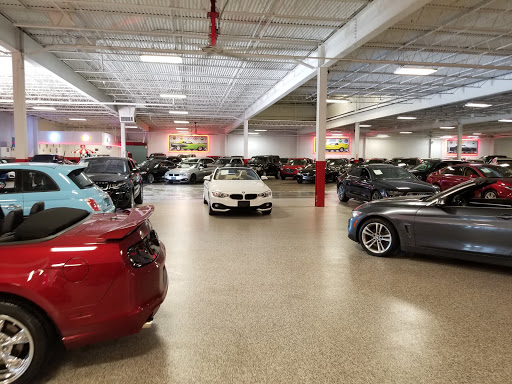 Used Car Dealer «PM Standley Motorcars», reviews and photos, 1835 Forms Dr #120, Carrollton, TX 75006, USA