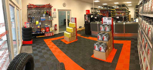 Photo 2 - APS BITCHE