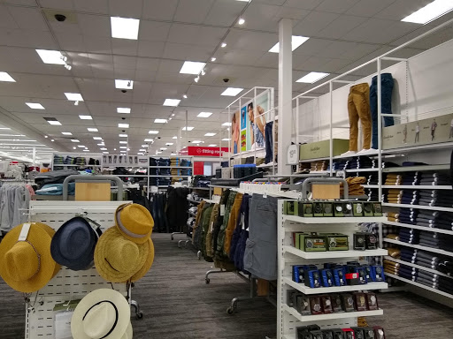 Department Store «Target», reviews and photos, 15300 Grove Circle North, Maple Grove, MN 55369, USA
