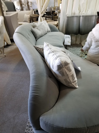 Decorluxe furniture warehouse