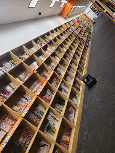 Used Book Store «2nd & Charles», reviews and photos, 6606 S Parker Rd, Aurora, CO 80016, USA