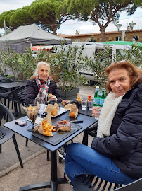 Atmosphère du Restaurant portugais Joao’s - Grillade urbaine portugaise à La Seyne-sur-Mer - n°3