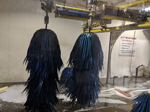 Car Wash «Wash N Roll Car Wash & Auto Repair», reviews and photos, 120 W Suffolk Ave, Central Islip, NY 11722, USA