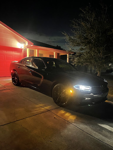 Used Car Dealer «Bluebonnet Chrysler Dodge», reviews and photos, 547 S Seguin Ave, New Braunfels, TX 78130, USA