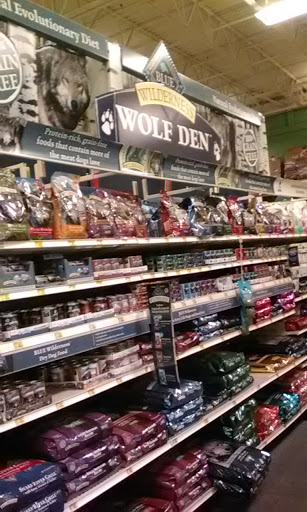 Pet Supply Store «PetSmart», reviews and photos, 3033 NY-50, Saratoga Springs, NY 12866, USA