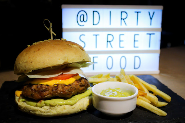 Τάκη Οικονομάκη 53, Βόλος 382 21