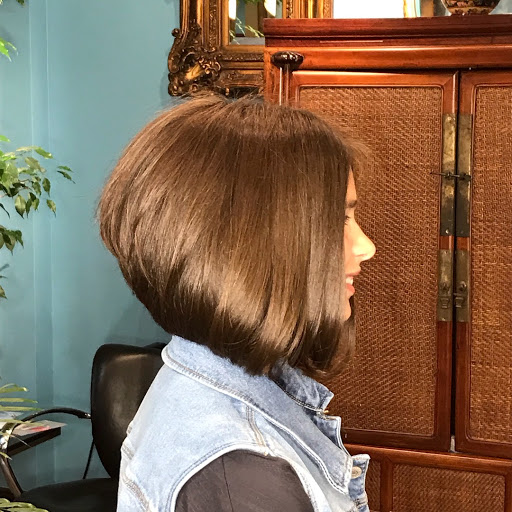 Beauty Salon «Sanctuary Salon & Spa - Atlanta», reviews and photos, 6160 Peachtree Dunwoody Rd Suite B105, Sandy Springs, GA 30328, USA