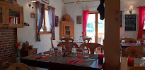 Atmosphère du Restaurant La Marmotte à Grand-Aigueblanche - n°6