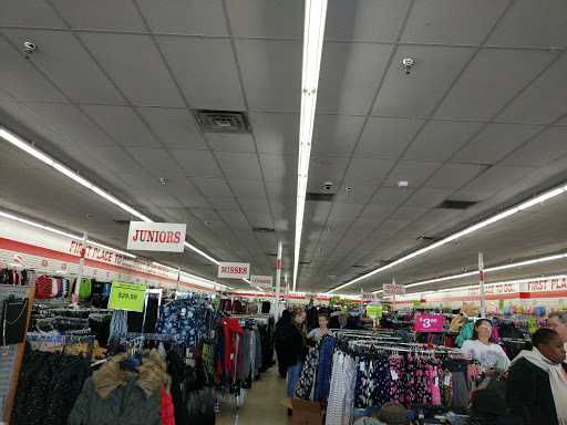 Discount Store «Fallas Paredes Discount Stores», reviews and photos, 6904 Camp Bowie Blvd, Fort Worth, TX 76116, USA