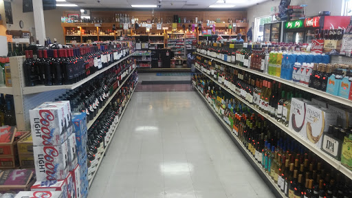 Liquor Store «White Center Liquor», reviews and photos, 9822 15th Ave SW, Seattle, WA 98106, USA