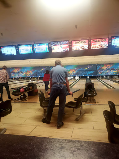 Bowling Alley «Brunswick Zone Kyrene Lanes», reviews and photos, 6225 W Chandler Blvd, Chandler, AZ 85226, USA