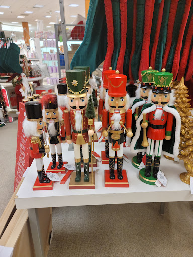 Shopping Mall «Charlottesville Fashion Square», reviews and photos, 1600 Rio Rd E, Charlottesville, VA 22901, USA