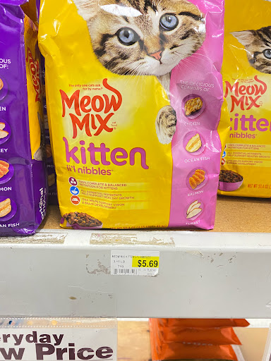 Pet Supply Store «Pet Club San Mateo», reviews and photos, 1850 S Norfolk St, San Mateo, CA 94403, USA