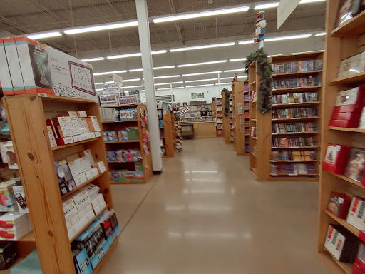 Book Store «Half Price Books», reviews and photos, 959 I-30, Rockwall, TX 75087, USA