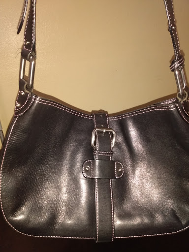 Thrift Store «Village Discount Outlet», reviews and photos, 3500 Cleveland Ave, Columbus, OH 43224, USA