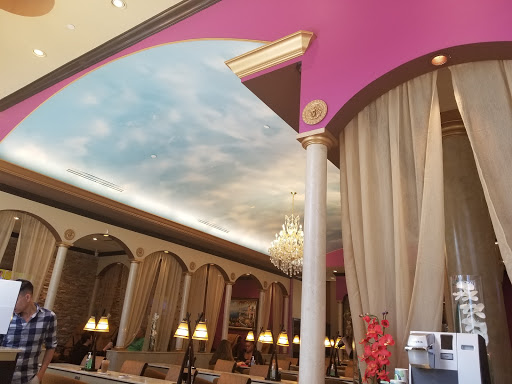 Nail Salon «Venetian Nail Spa (Flagler Village)», reviews and photos, 525 N Federal Hwy #200, Fort Lauderdale, FL 33308, USA