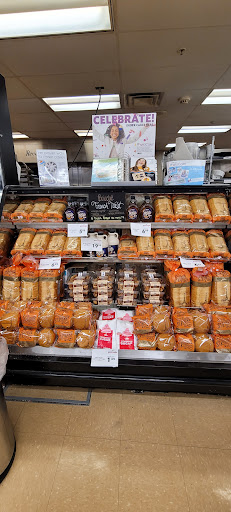 Supermarket «Giant Eagle Supermarket», reviews and photos, 5055 Library Rd #5, Bethel Park, PA 15102, USA