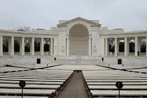 Memorial Amphitheater. image