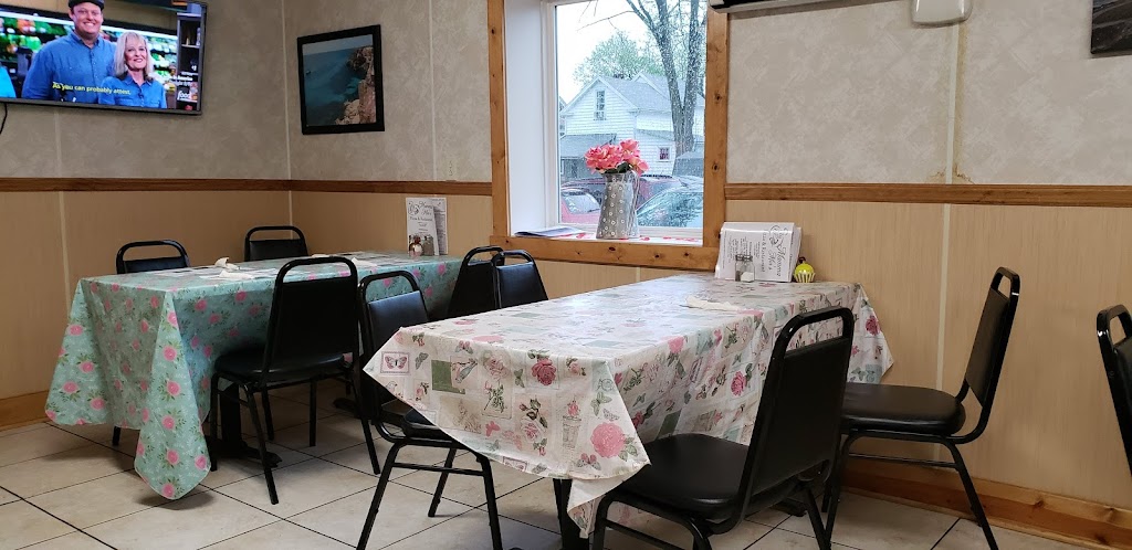 Mamma Mia's Pizza and Restaurant 16665