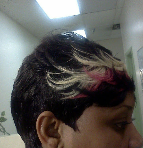 Hair Salon «Unique-N-Favor Black Hair Salon», reviews and photos, 3844 N College Ave, Indianapolis, IN 46205, USA