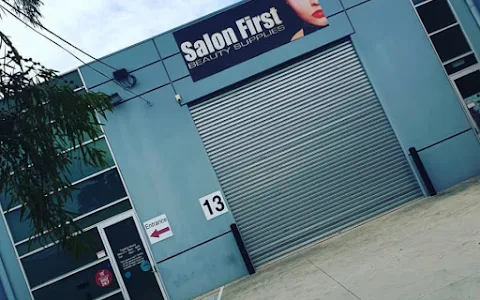 Salon First image