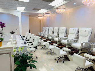 Le's Luxury Nail Spa