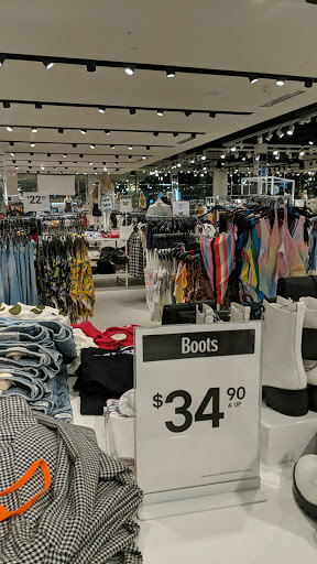 Clothing Store «Forever 21», reviews and photos, 2300 Lincoln Hwy, Langhorne, PA 19047, USA