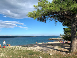 Foto von Mirna beach - empfohlen für Familienreisende mit Kindern