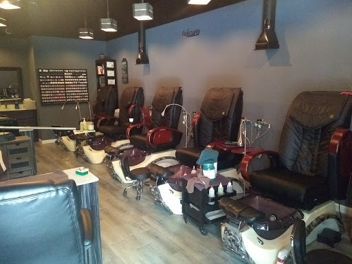 Beauty Salon «Bella Madame Salon», reviews and photos, 3047 Woodland Hills Dr, Kingwood, TX 77339, USA