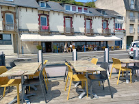 Atmosphère du Restaurant La Table de Jules à Binic-Étables-sur-Mer - n°2