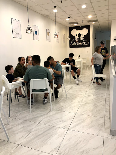 Ice Cream Shop «Icesmile Tampa», reviews and photos, 1512 E Fowler Ave, Tampa, FL 33612, USA